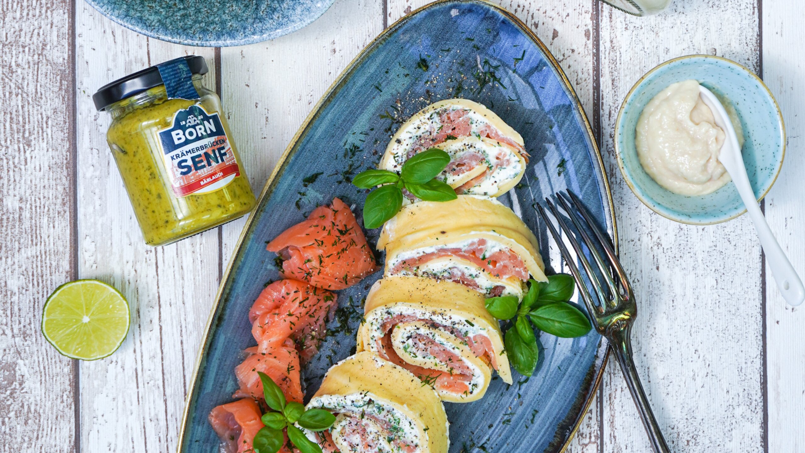 Rezept Meerrettich Lachsrolle mit Gurkensalat. Einfach lecker.