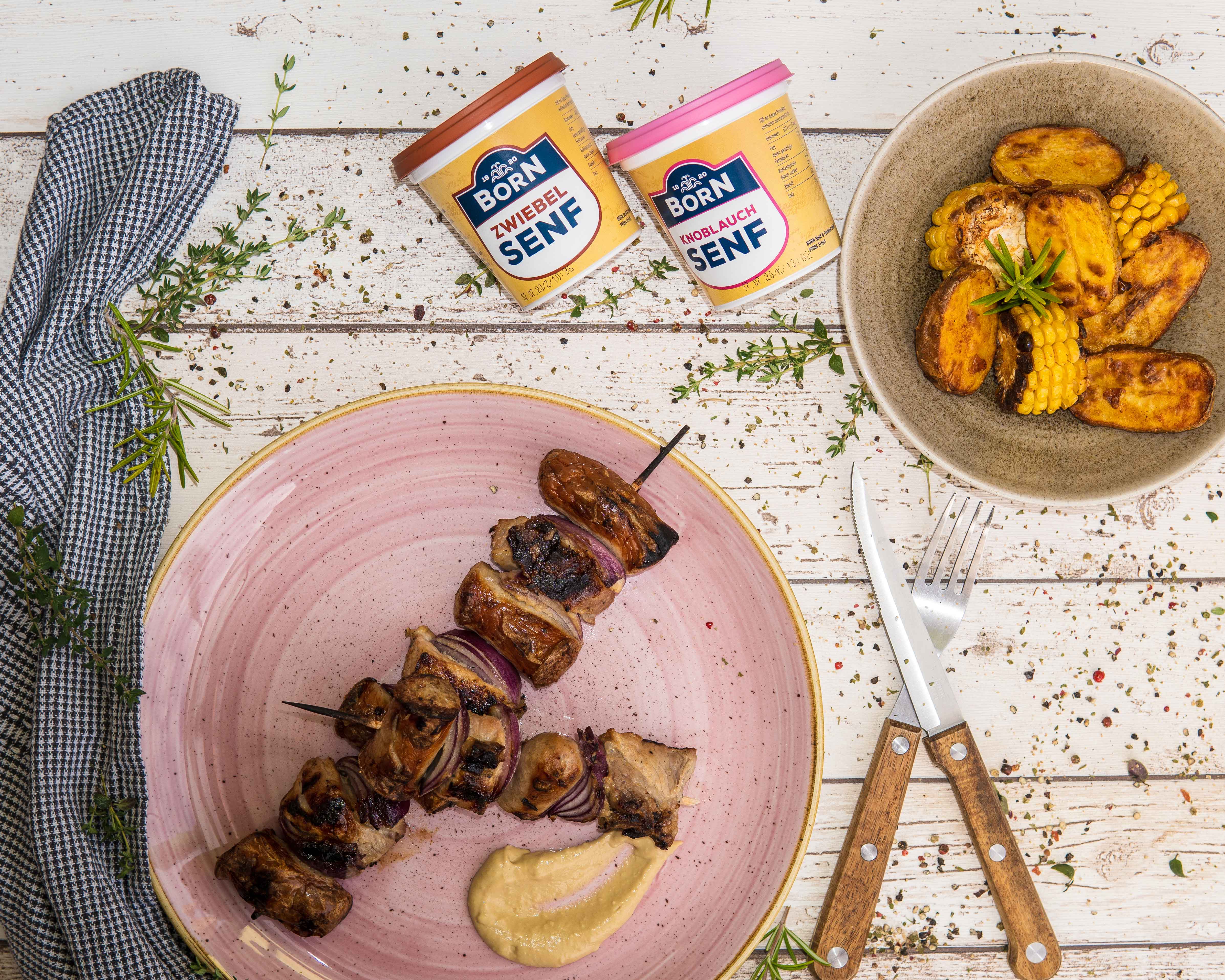 Unser leckeres Rezept für einen Thüringer Schaschlik-Spieß zum nachkochen zu Hause.