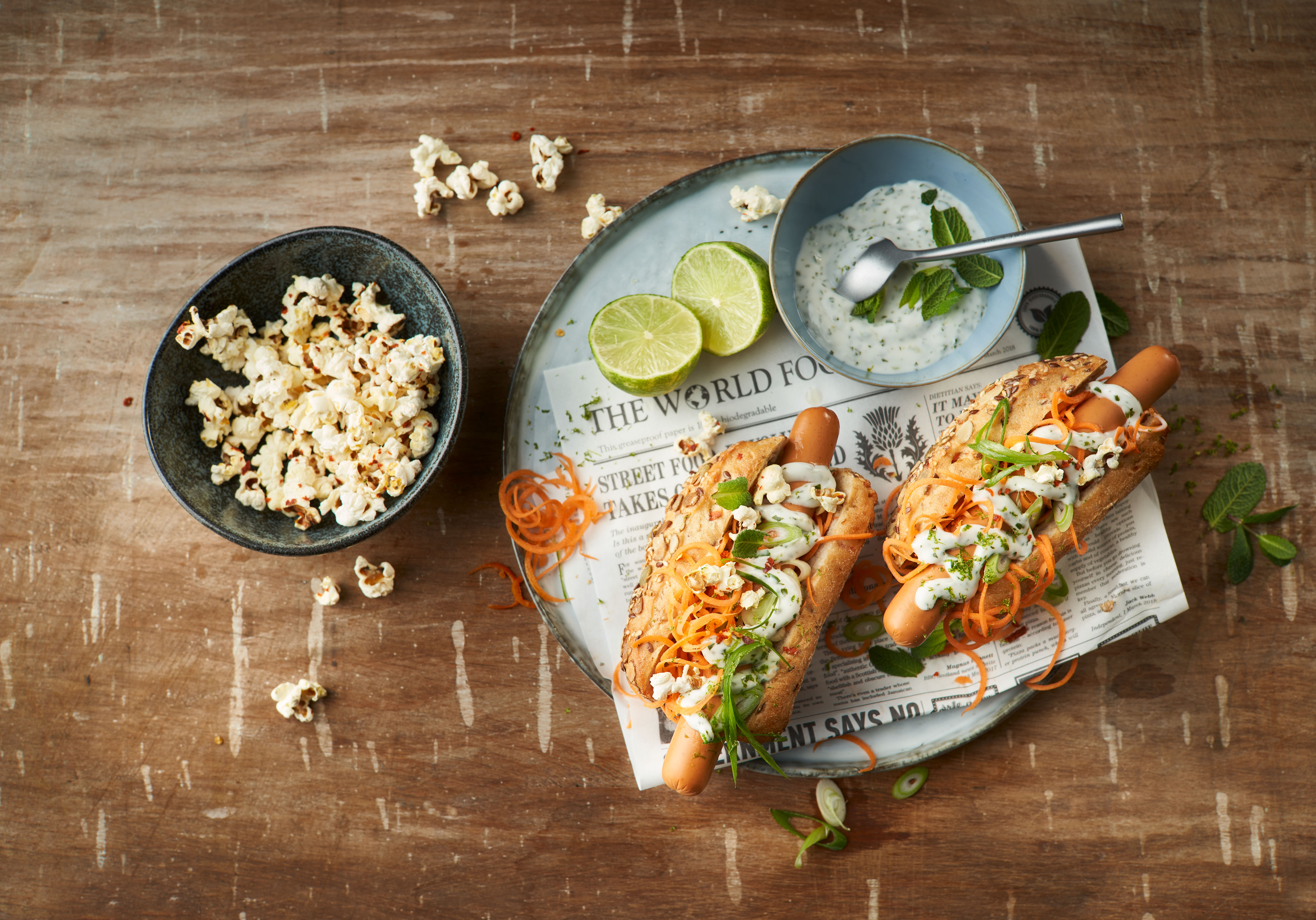 Hot Dog mit veganem Würstchen mit Develey die Leichte