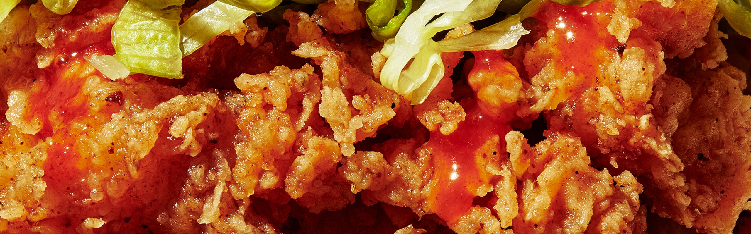 TABASCO(R) Sauce fried chicken sandwich 